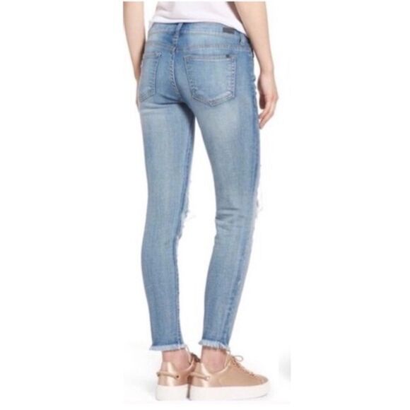 ✨ SP Black Label Distressed Skinny Jean✨ - Picture 2 of 8